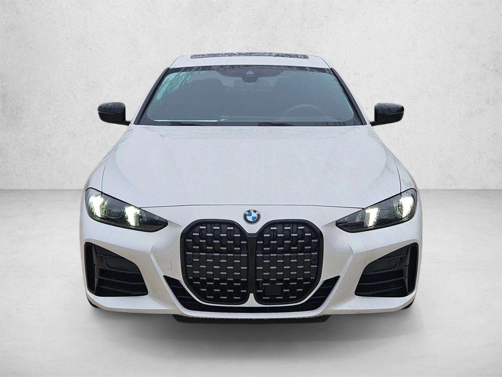 2025 Bmw 430i Coupe photo 2