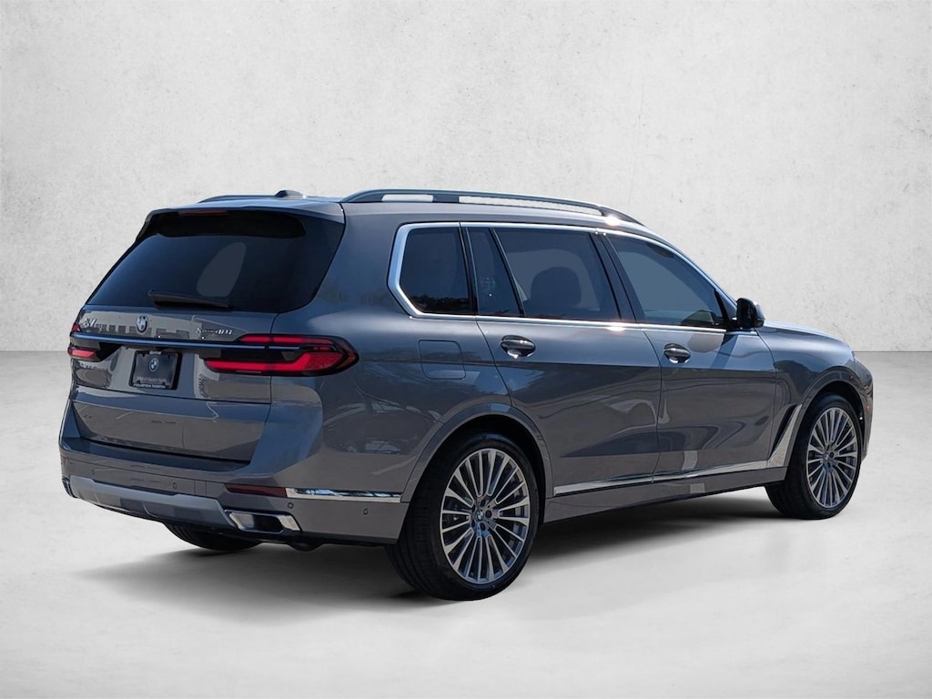 New 2026 BMW X7 xDrive40i SUV