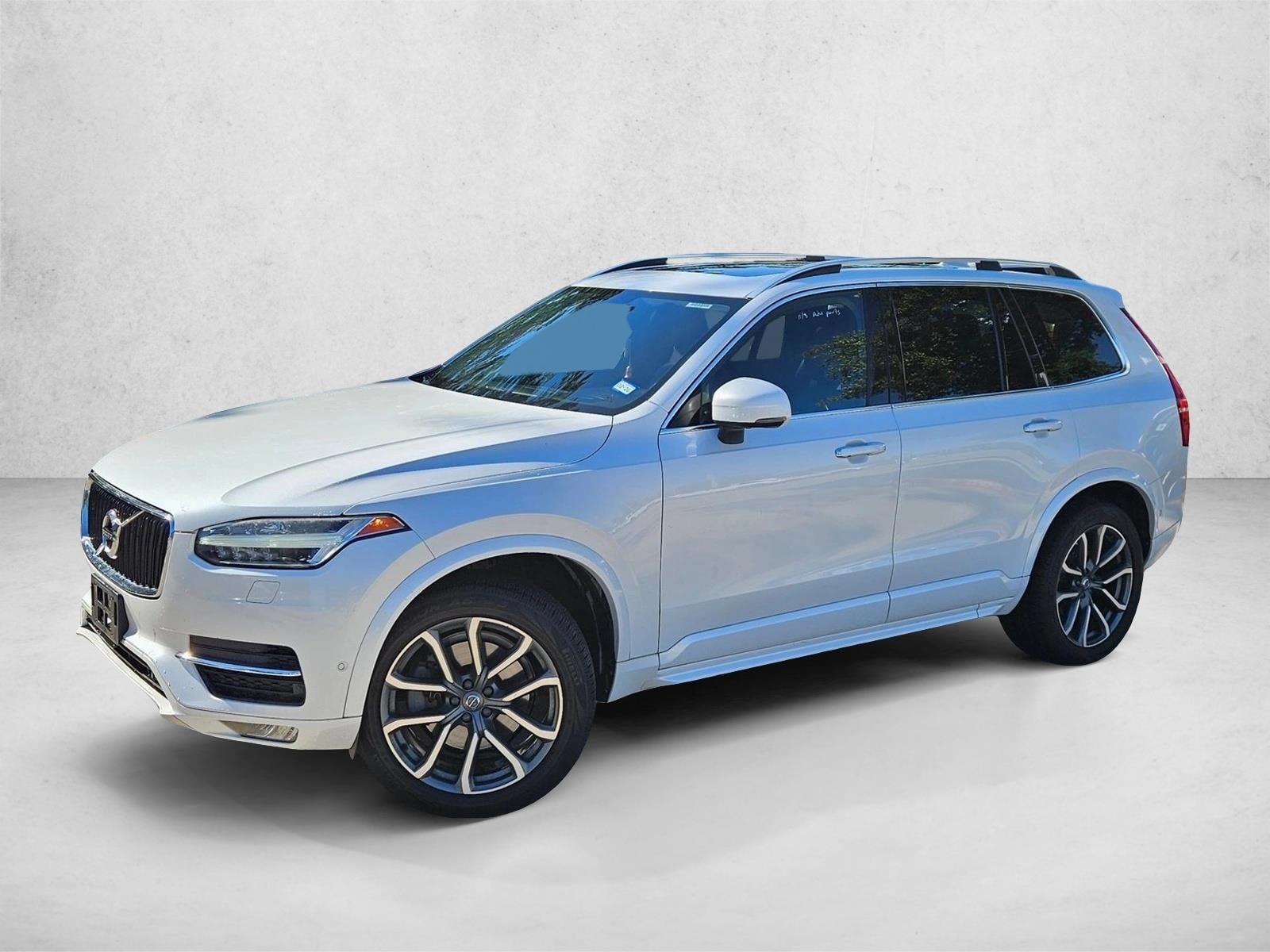 2017 Volvo XC90 Momentum