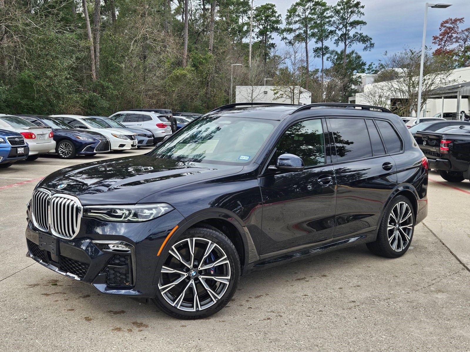 2021 BMW X7 40i's photo
