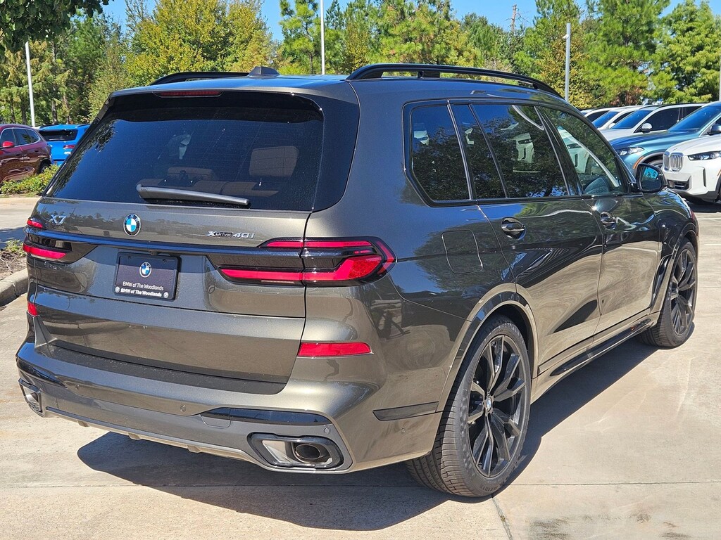 New 2026 BMW X7 xDrive40i SUV