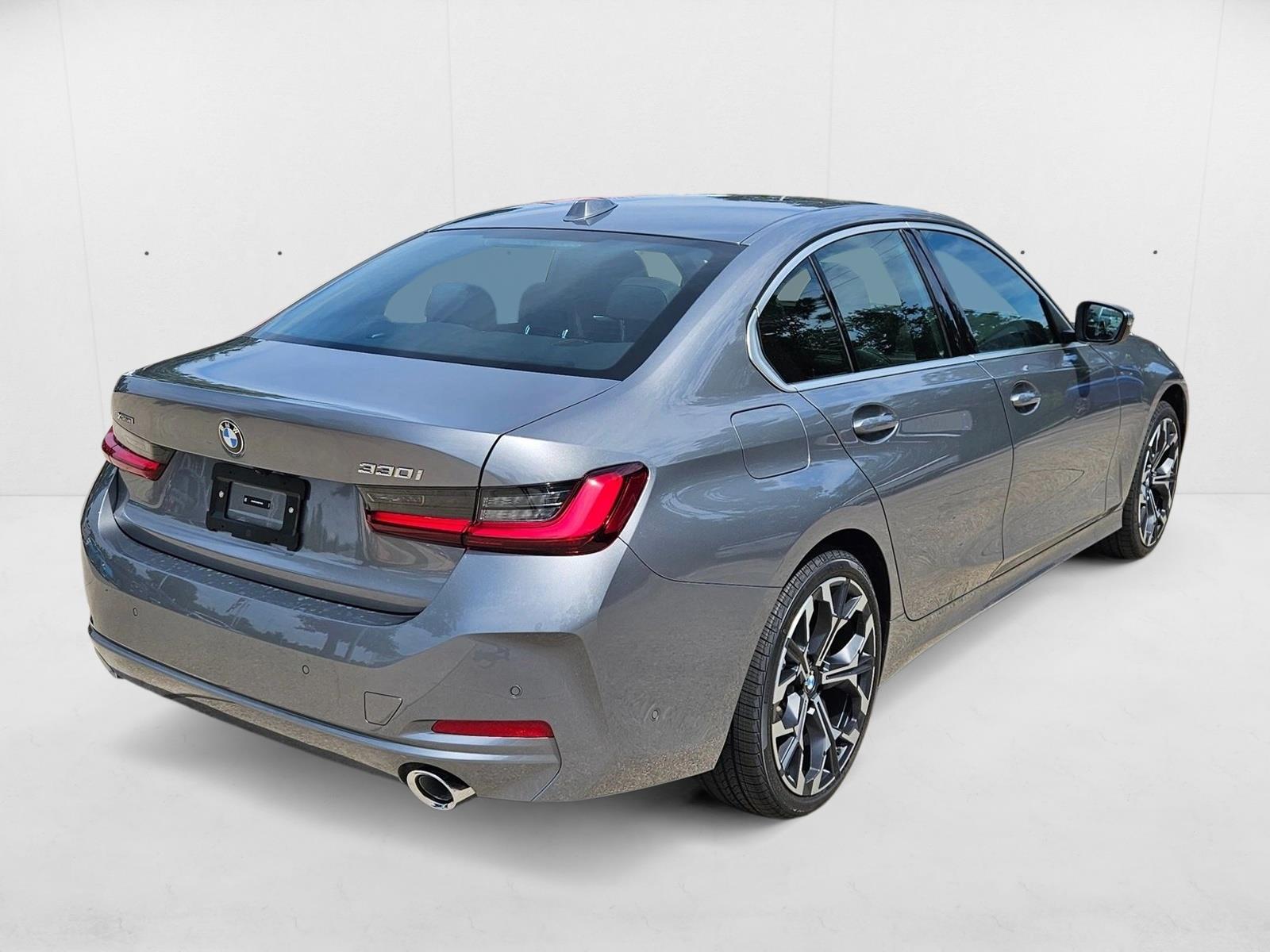 2025 Bmw 330i xDrive Sedan photo 4