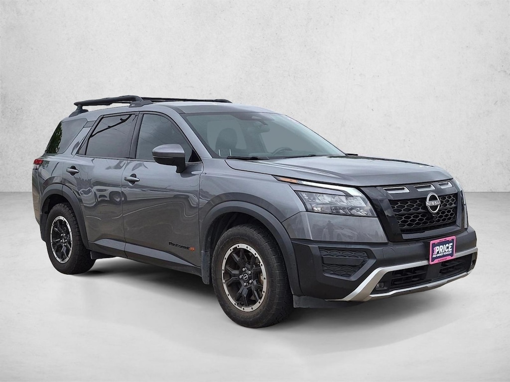 Used 2023 Nissan Pathfinder SUV