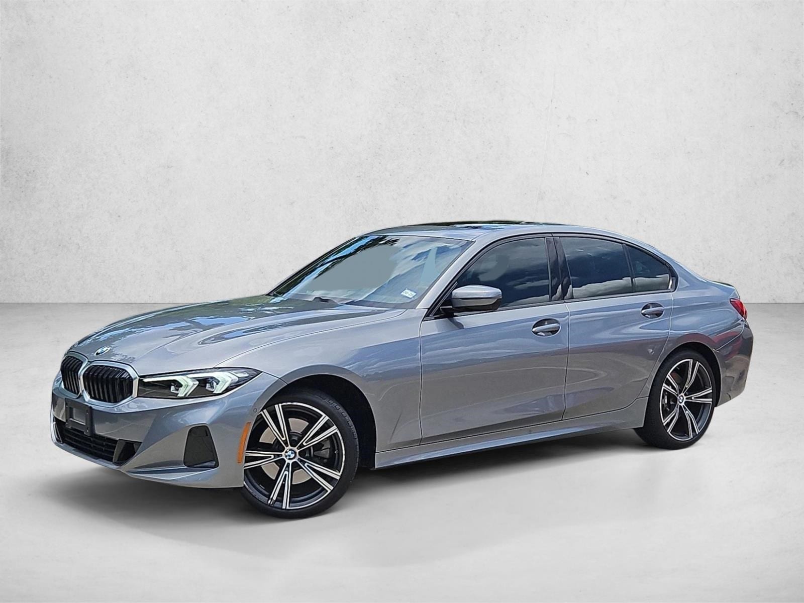 2023 BMW 3 Series 330i Sedan's photo