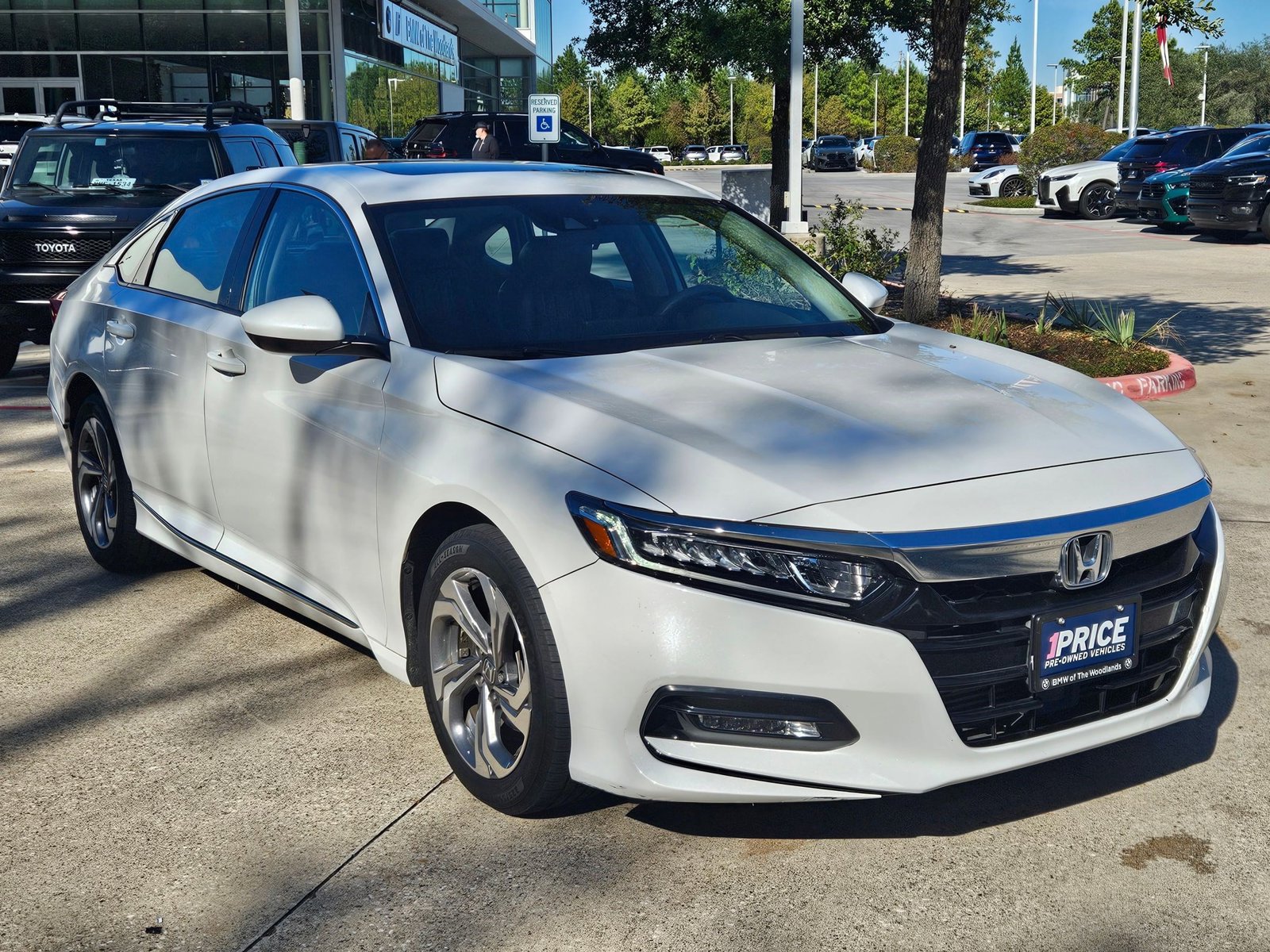 2019 Honda Accord EX photo 3