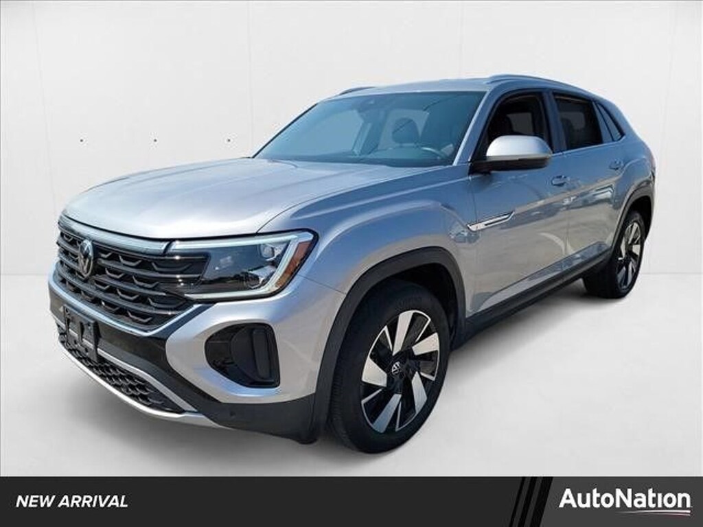 Used 2024 Volkswagen Atlas Cross Sport 2.0T SE w/Technology SUV