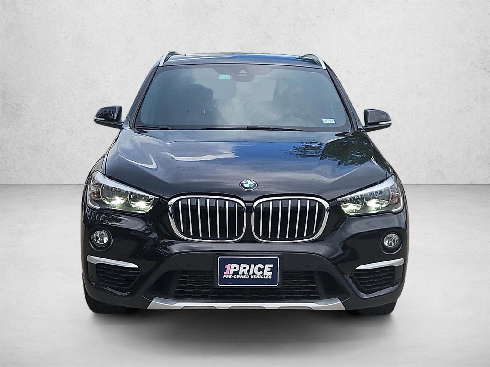 Used 2019 BMW X1 28i with VIN WBXHT3C55K3H33994 for sale in The Woodlands, TX