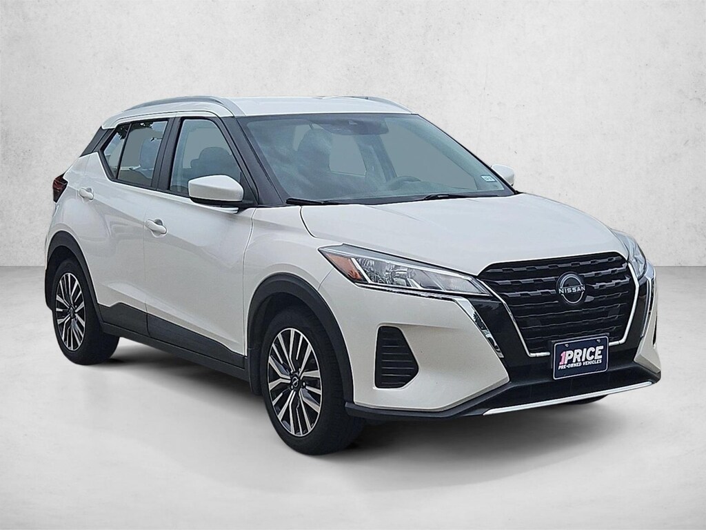 Used 2022 Nissan Kicks SV SUV