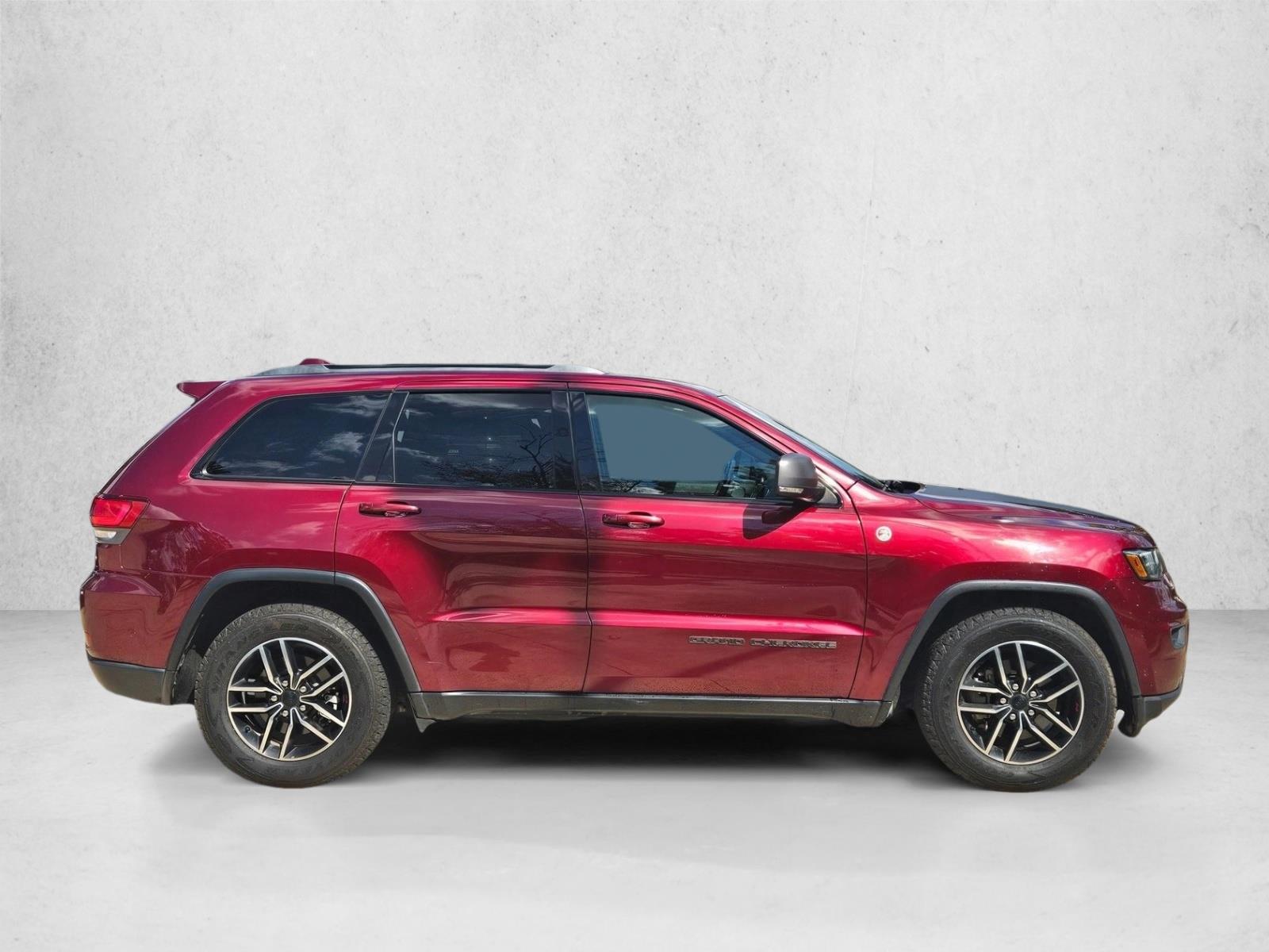 2019 Jeep Grand Cherokee Trailhawk photo 4
