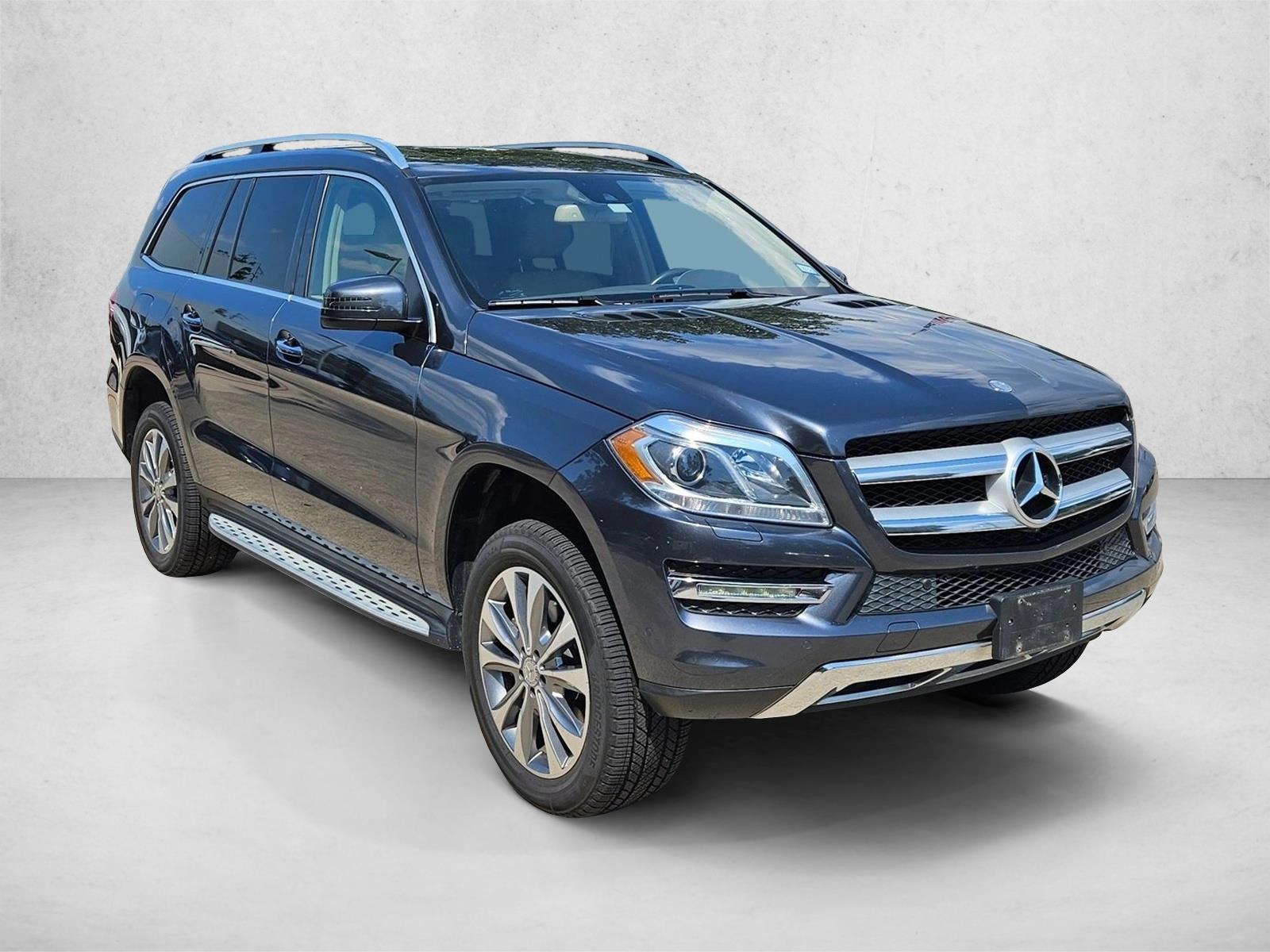 2015 Mercedes Benz GL 350 BlueTEC photo 3