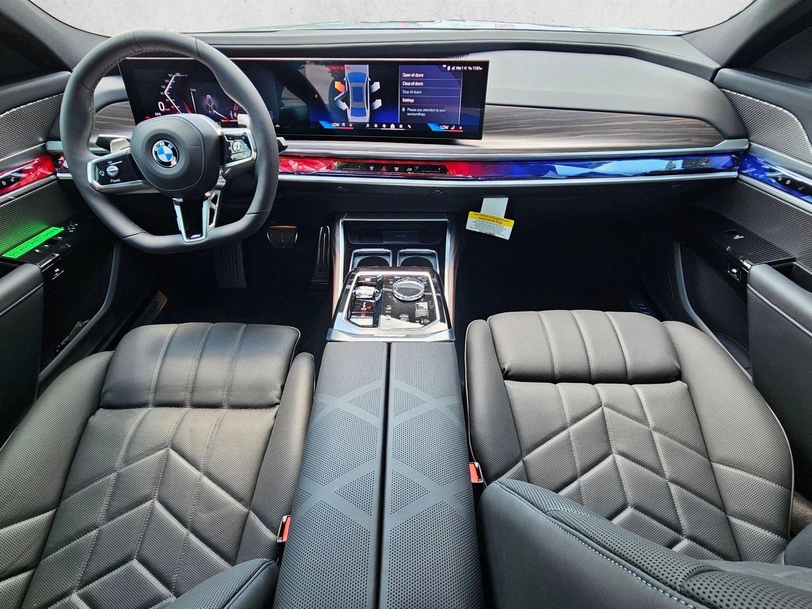 2025 BMW 7 Series 760i - Photo 19