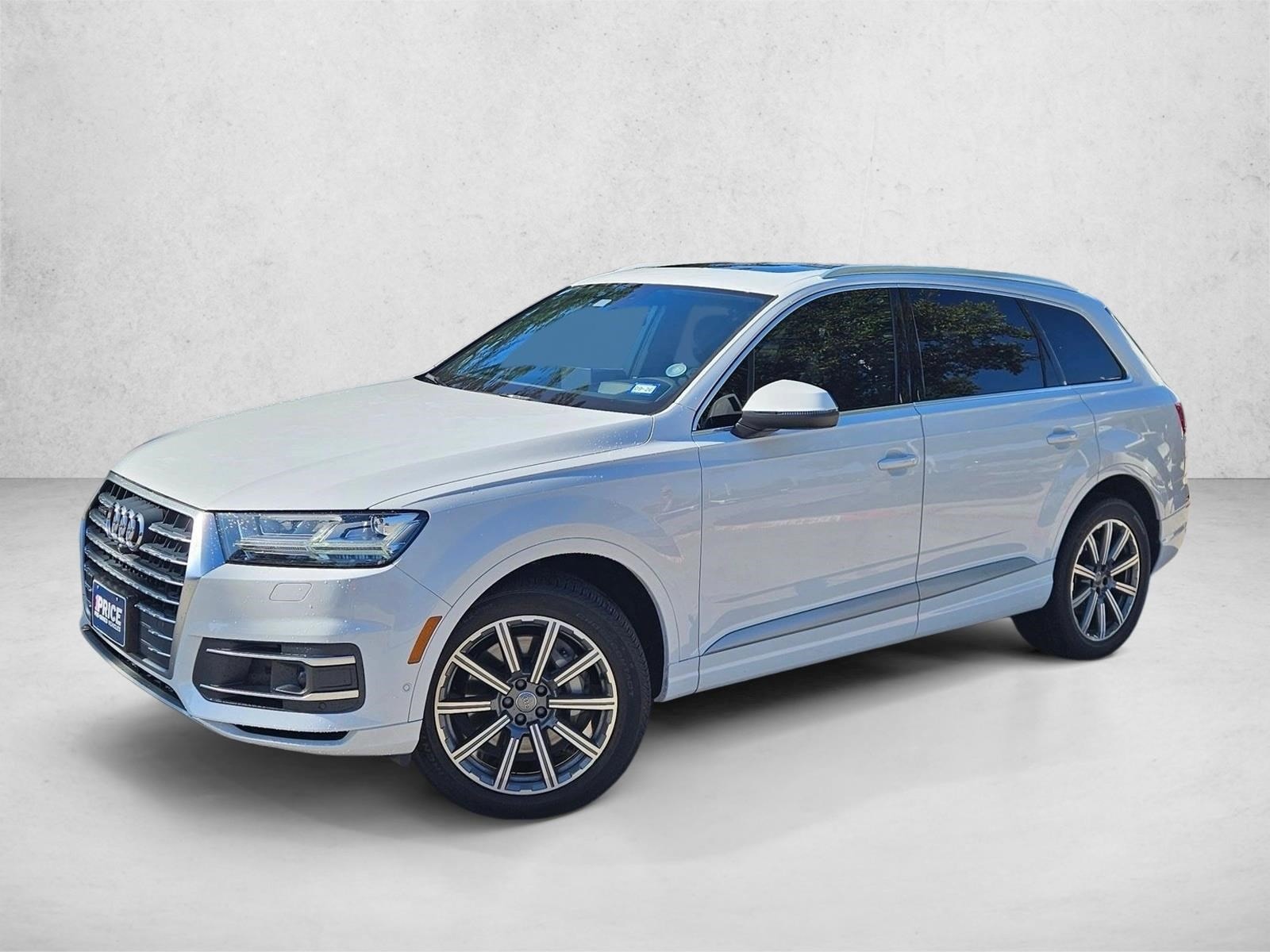 2019 Audi Q7 Prestige's photo