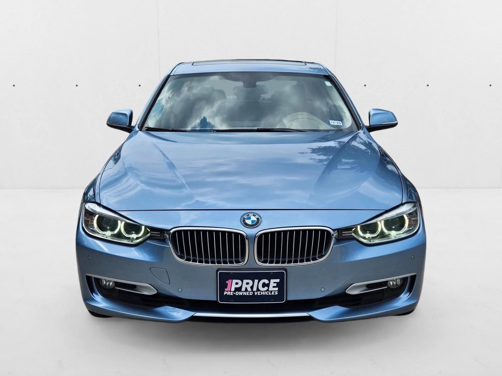 Used 2013 BMW 3 Series 328i with VIN WBA3A5G5XDNP19447 for sale in The Woodlands, TX