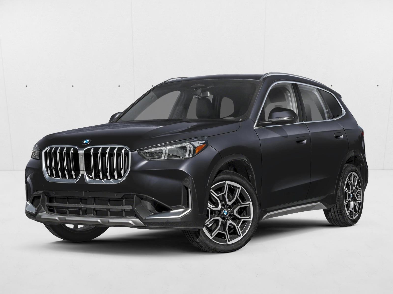 2026 BMW X1 28i's photo