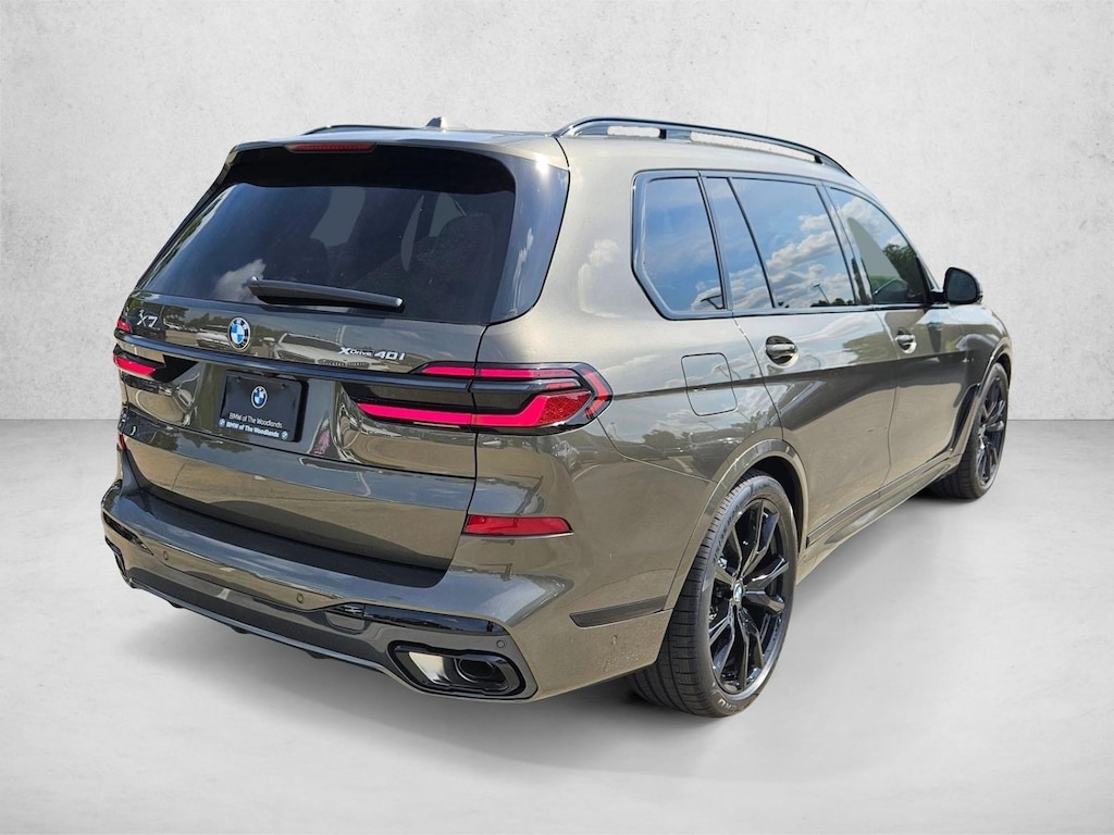 New 2026 BMW X7 xDrive40i SUV