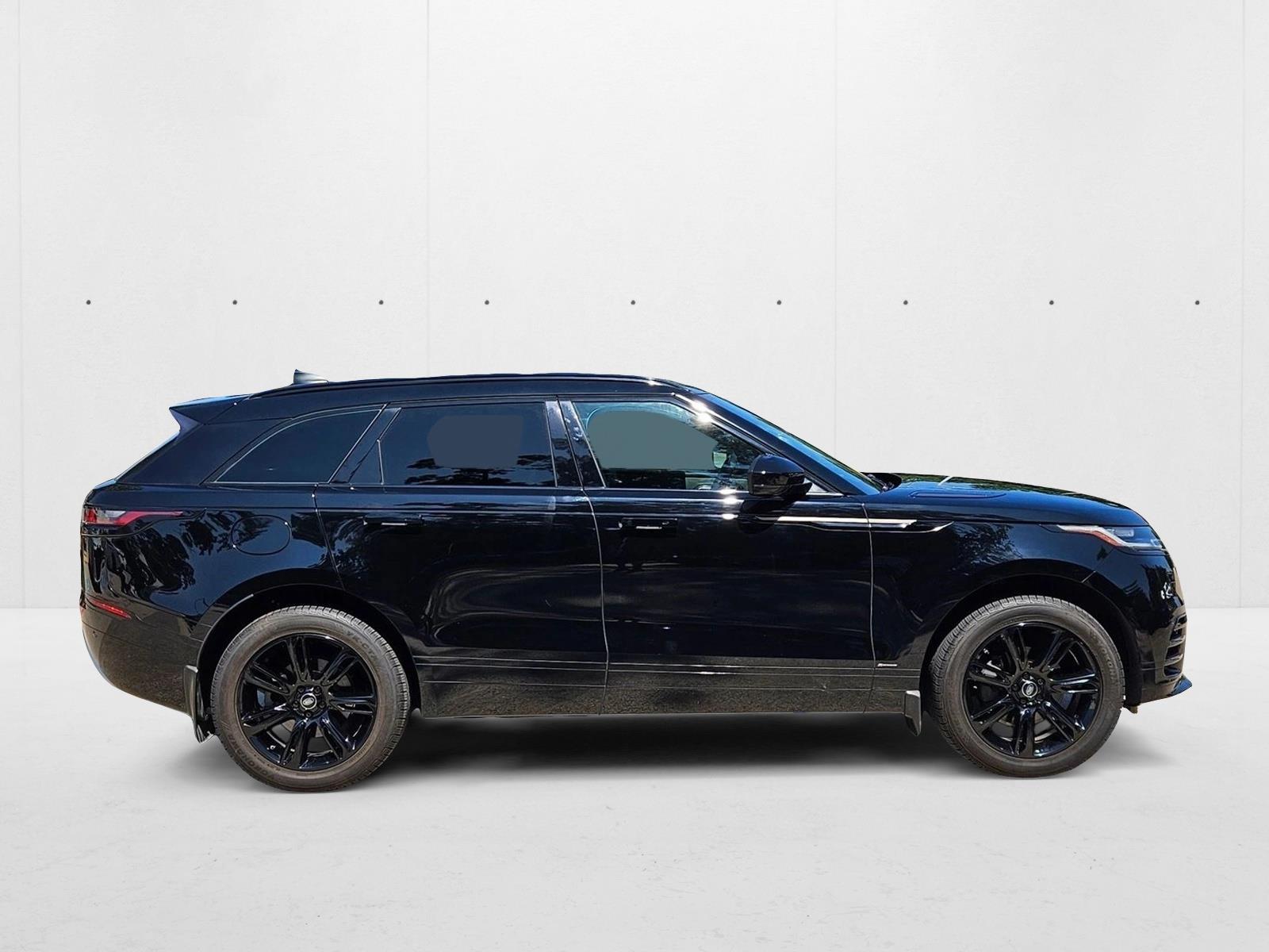 2020 Land Rover Range Rover Velar P250 R-Dynamic S photo 3