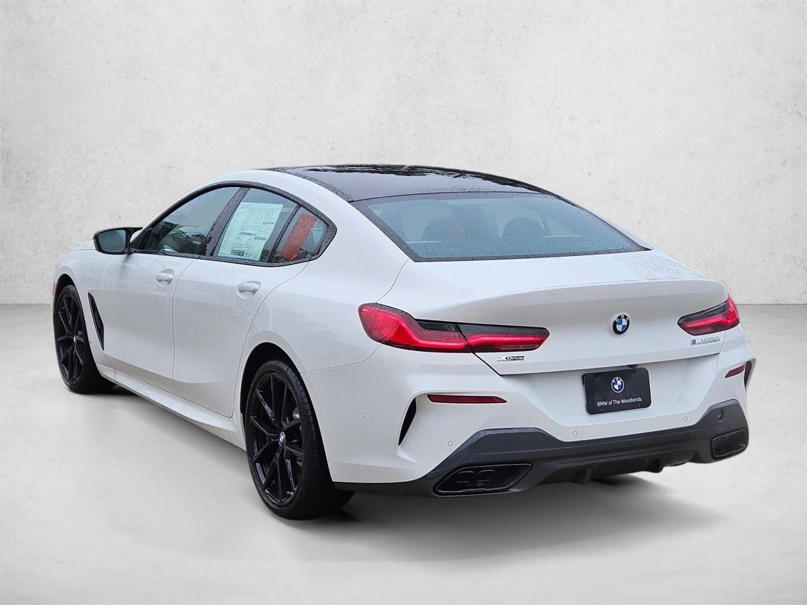 2026 BMW 8 Series M850i - Photo 7