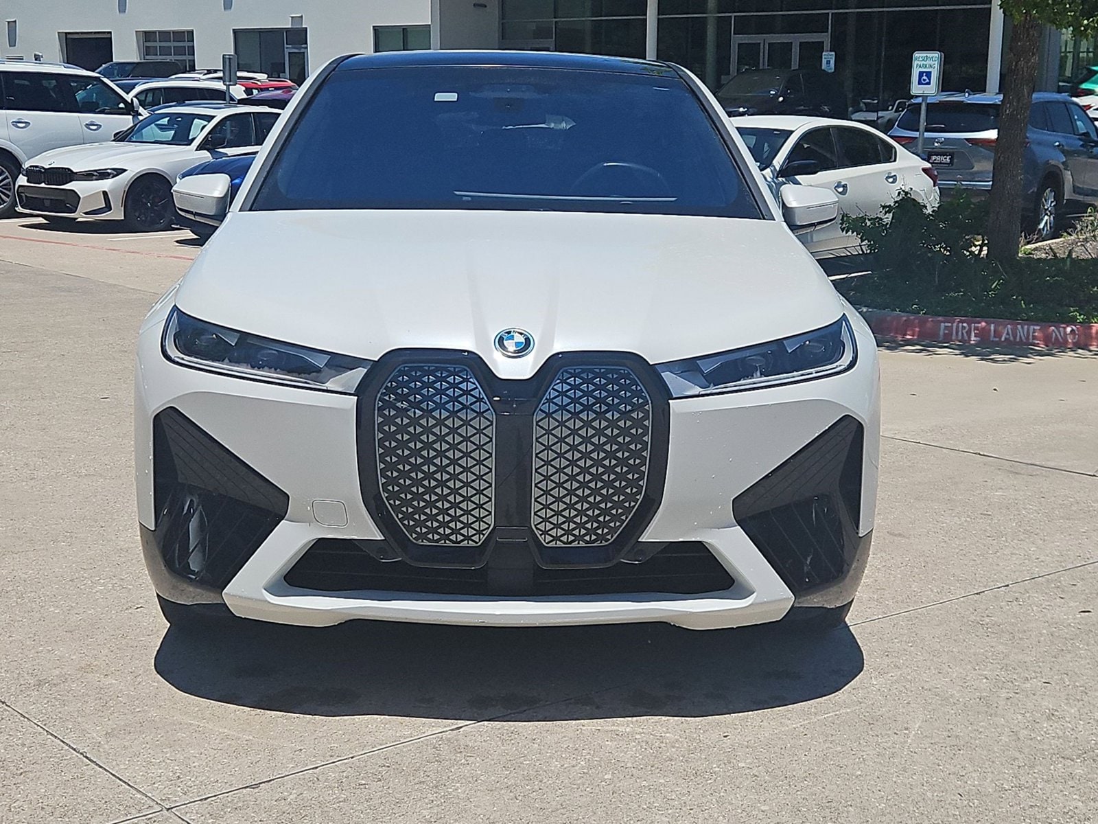 Used 2024 BMW iX Base with VIN WB523CF00RCN19873 for sale in The Woodlands, TX
