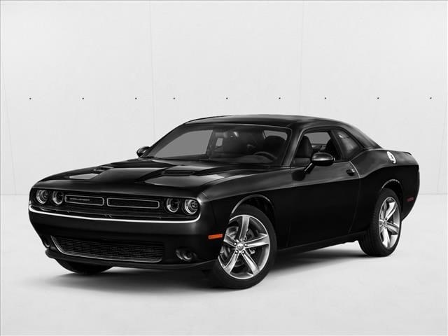 2017 Dodge Challenger SXT Plus's photo