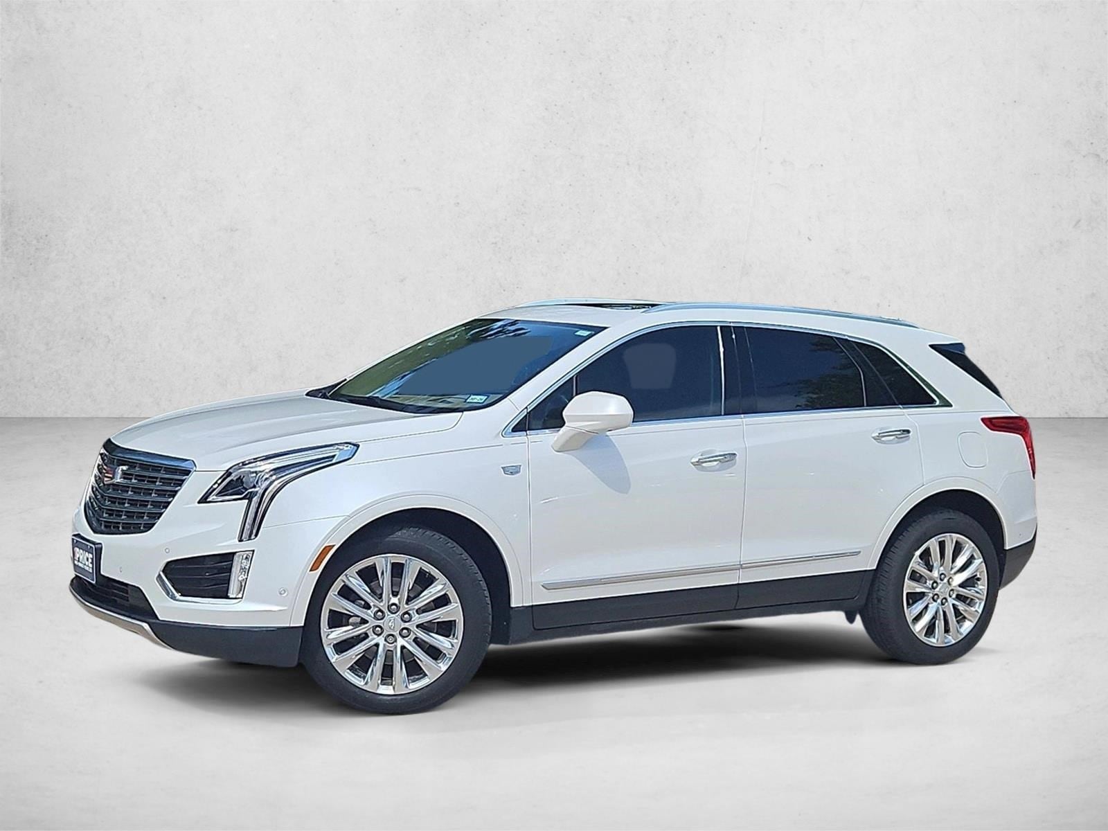 2019 Cadillac XT5 AWD Platinum's photo