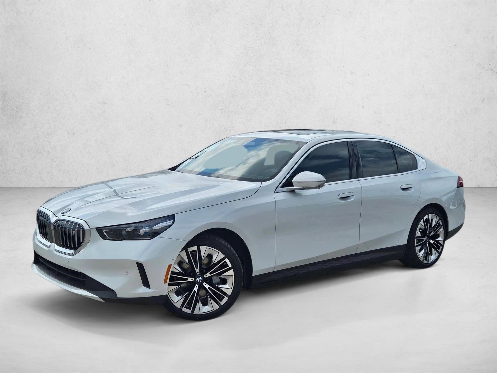 2026 BMW i5 xDrive40 Sedan's photo