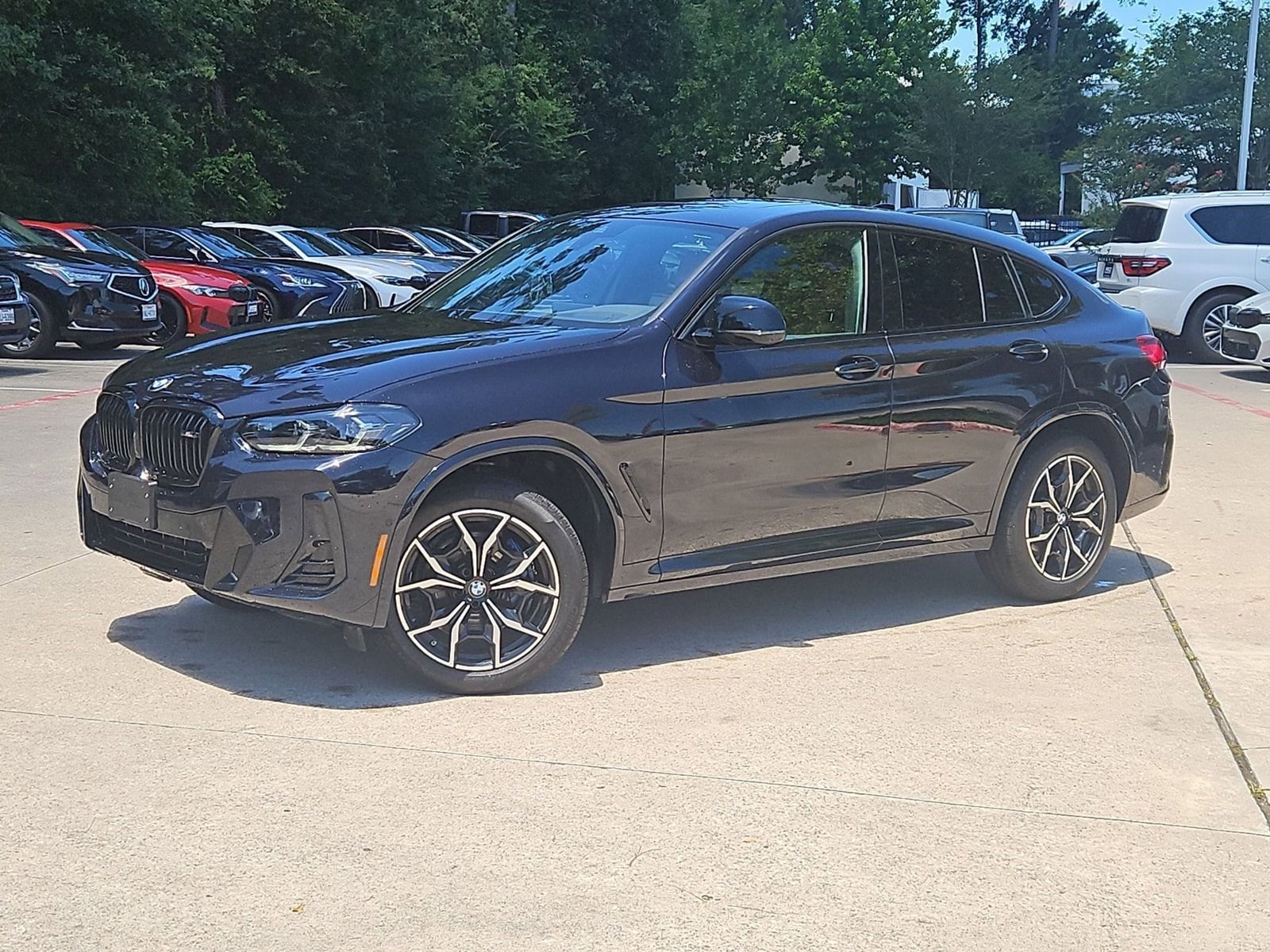 2025 BMW X4 M40i's photo