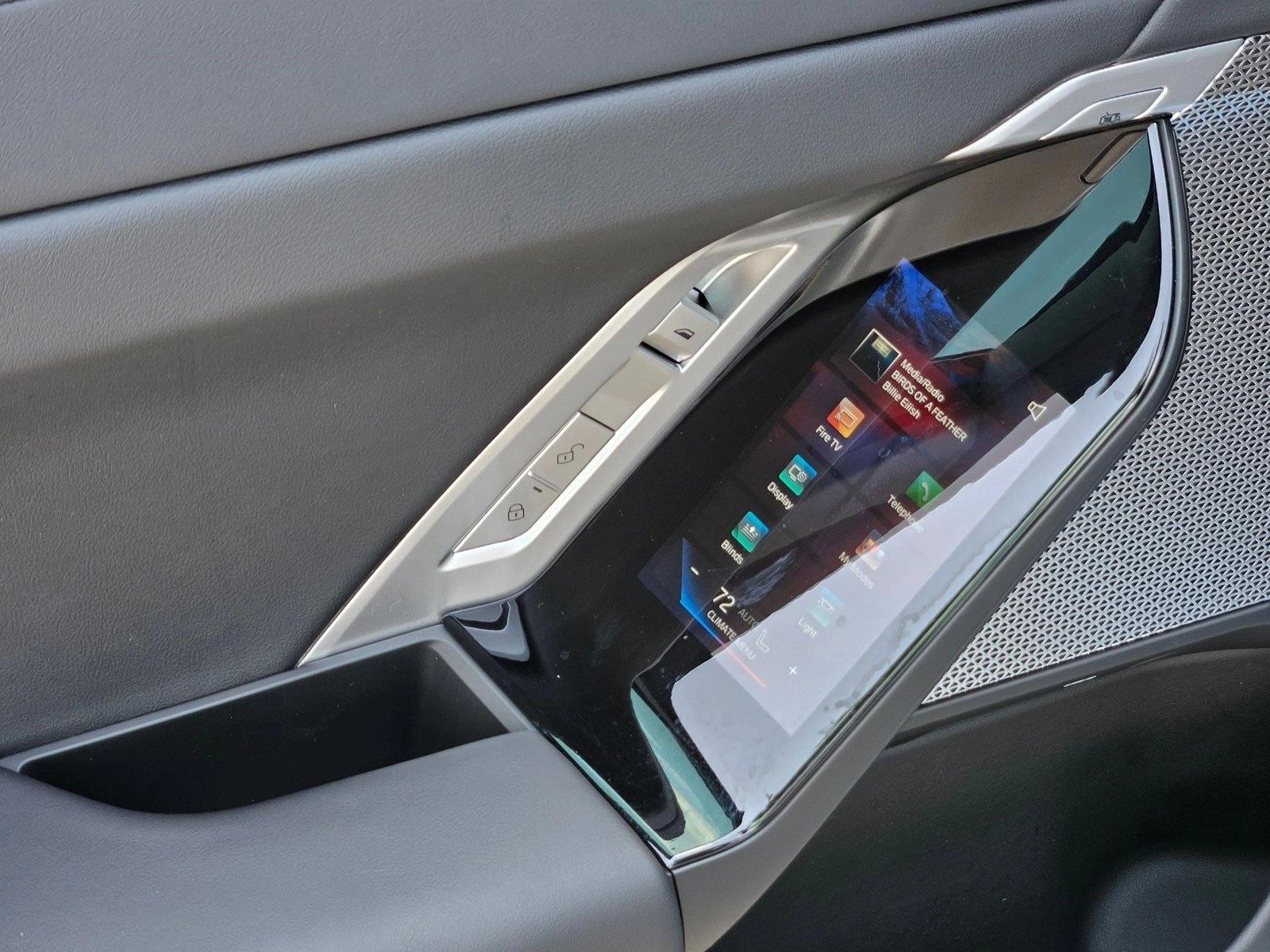 2025 BMW 7 Series 760i - Photo 20