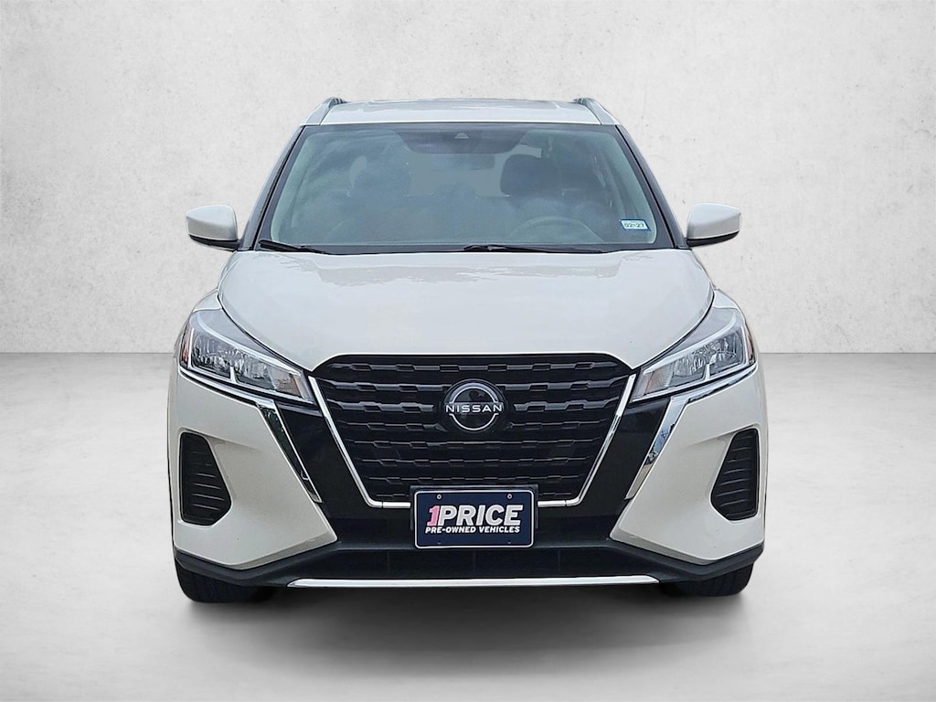Used 2022 Nissan Kicks SV SUV