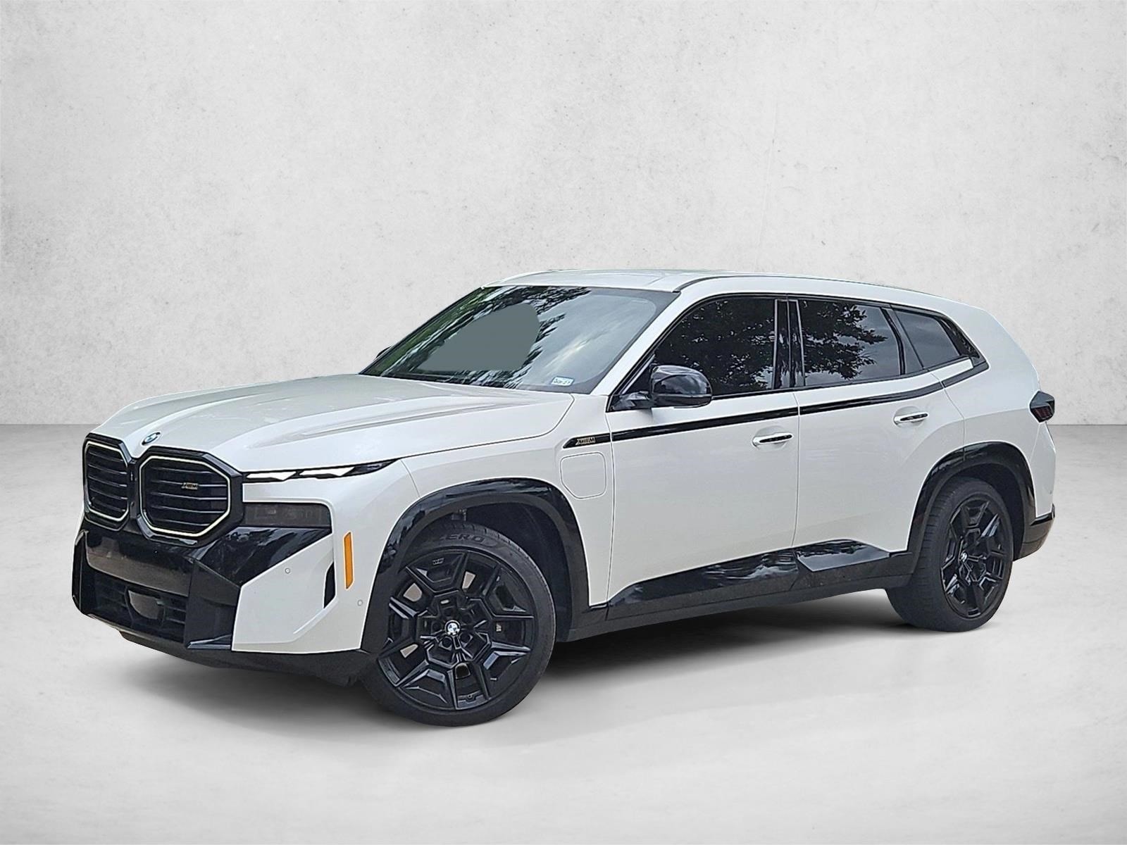 2025 BMW XM -'s photo