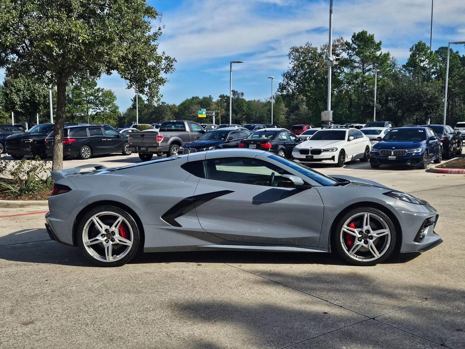 2024 Chevrolet Corvette Stingray 2LT photo 4
