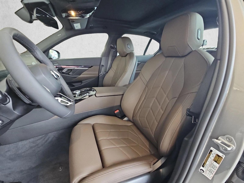 Used 2027 BMW 530i Sedan