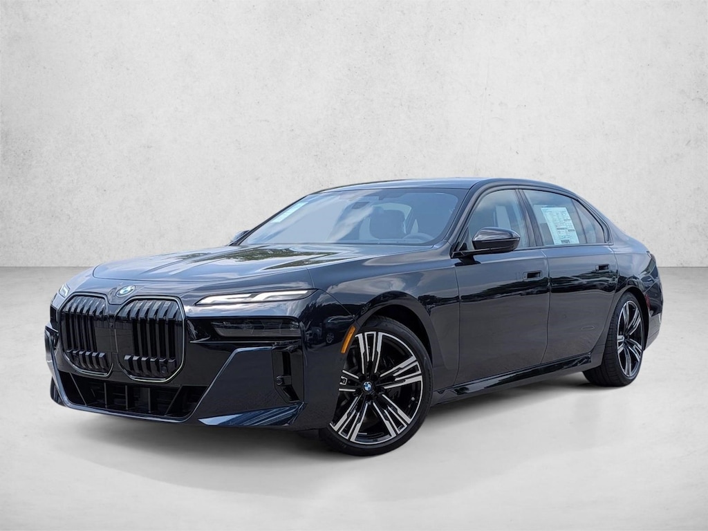 New 2026 BMW 760i xDrive Sedan