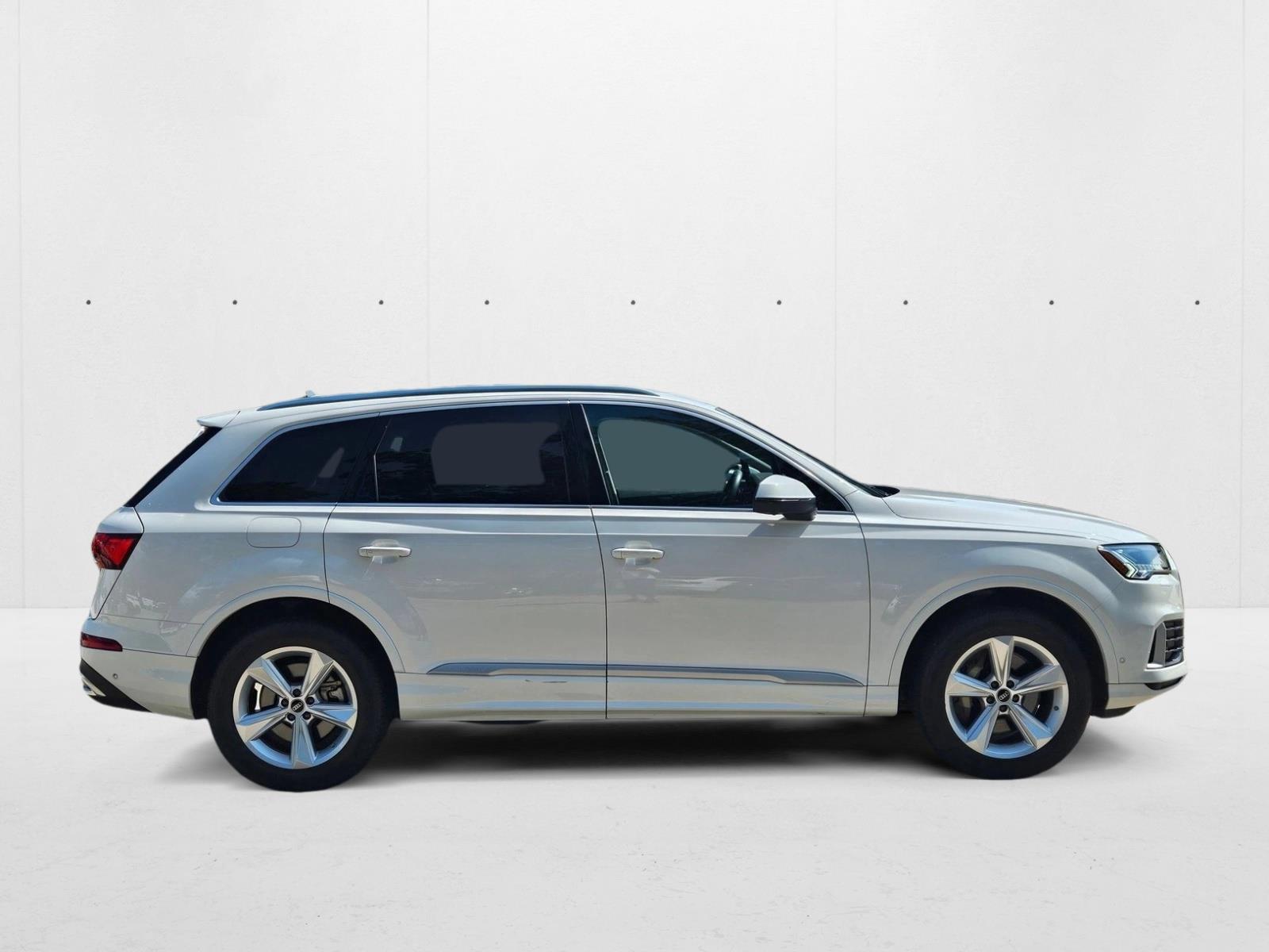2024 Audi Q7 Premium Plus photo 4