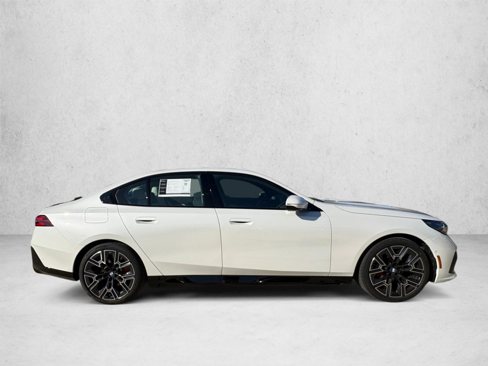 Used 2027 BMW 530i xDrive Sedan
