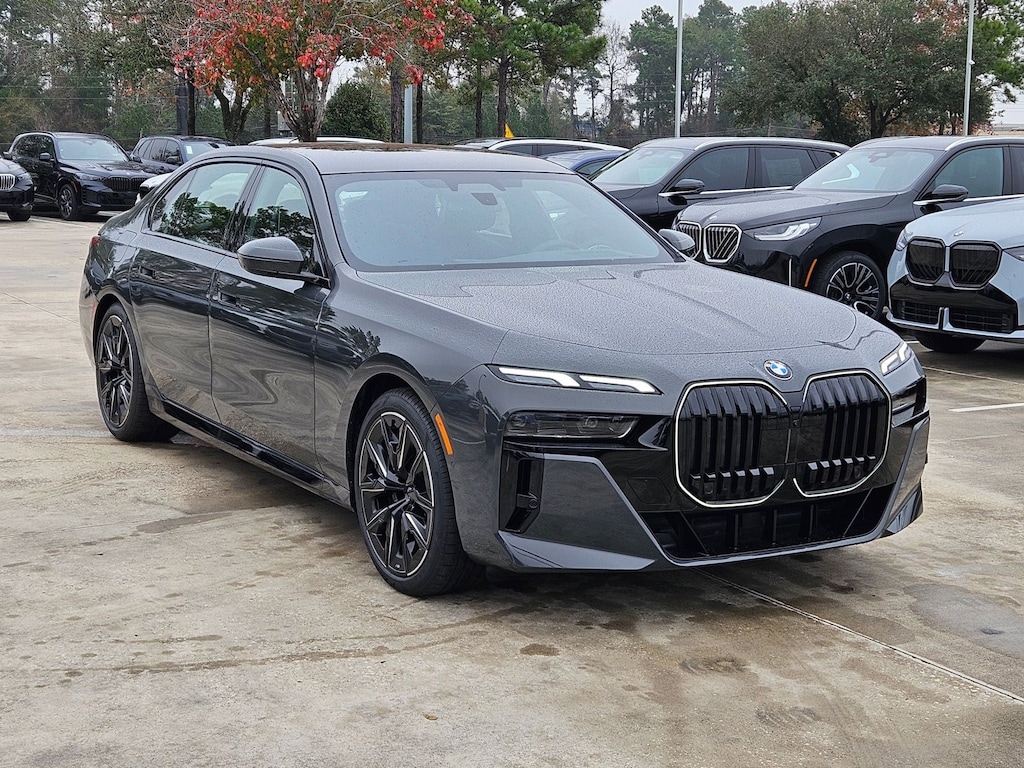 New 2026 BMW 740i Sedan