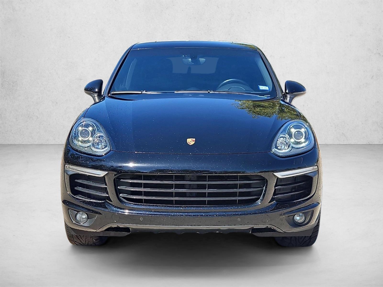 Used 2017 Porsche Cayenne Platinum Edition with VIN WP1AA2A24HKA82553 for sale in The Woodlands, TX