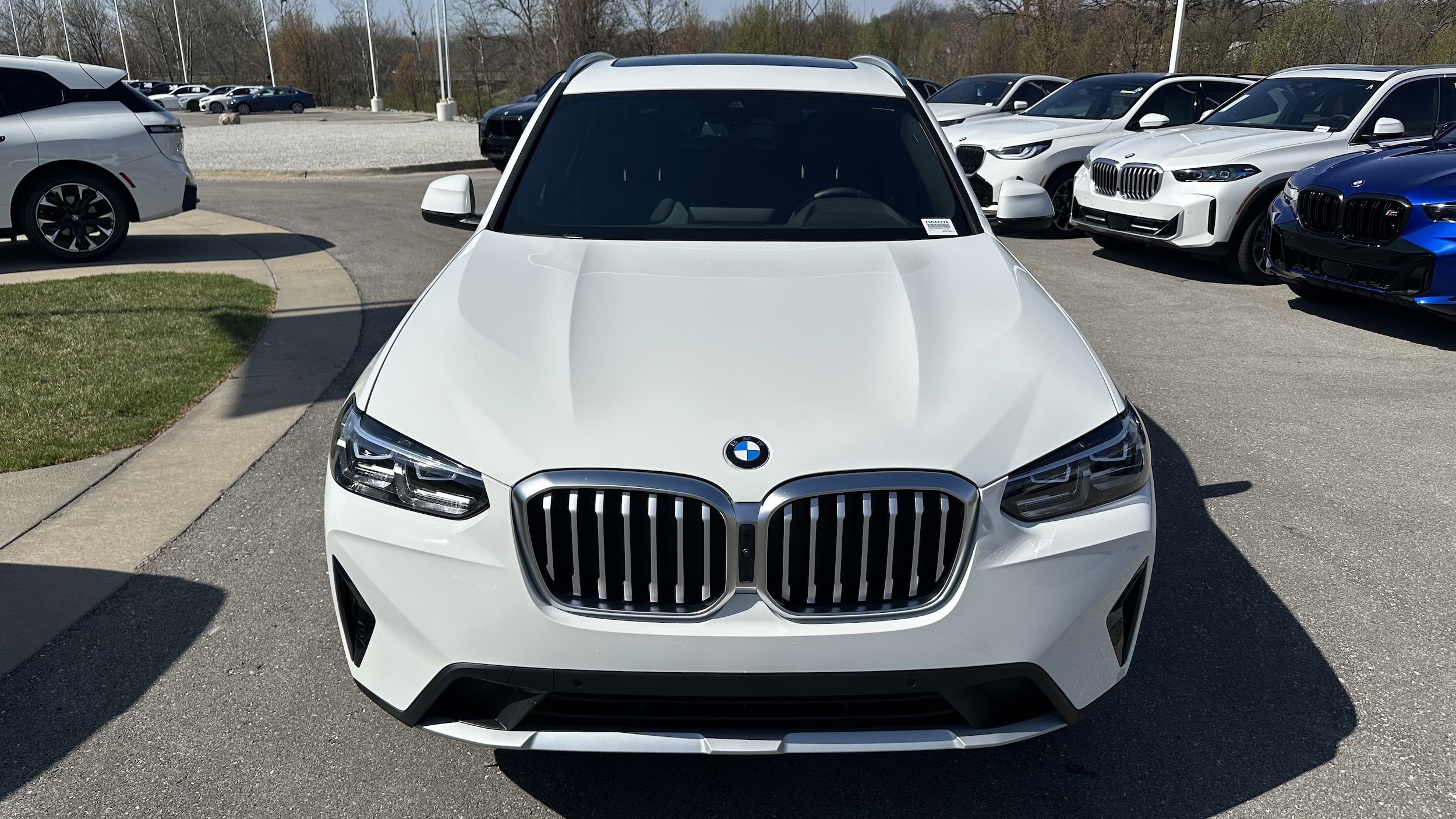 2024 BMW X3 xDrive30i photo 2
