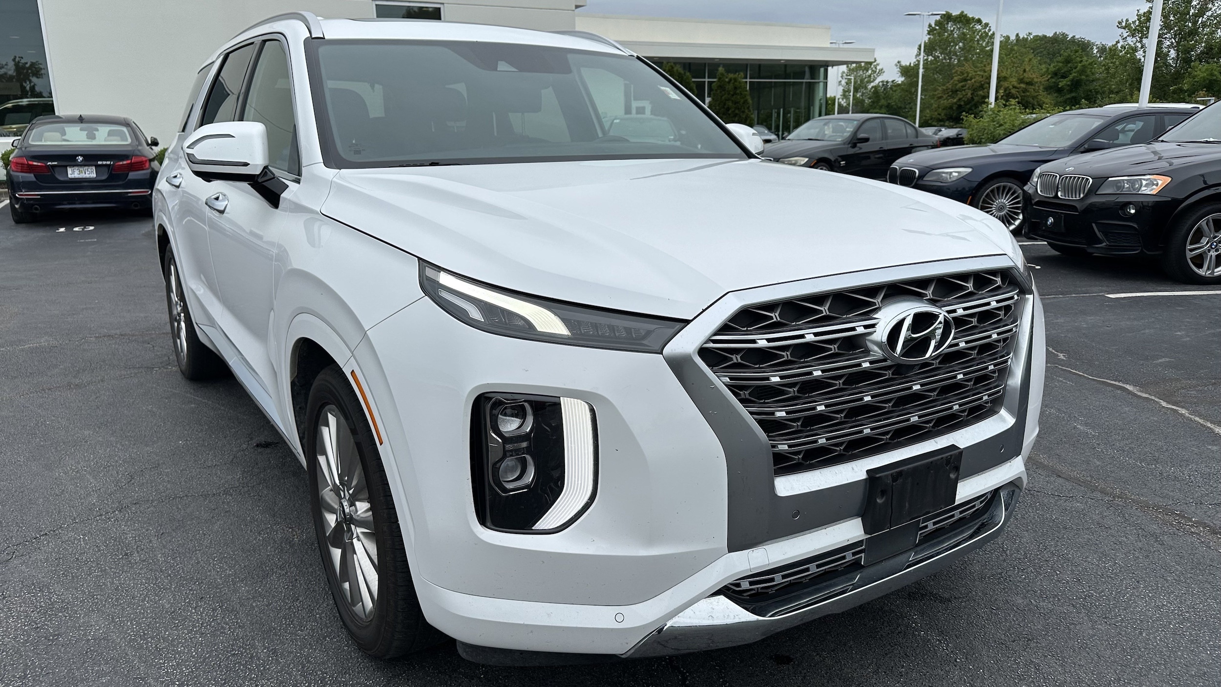 Used 2020 Hyundai Palisade Limited with VIN KM8R5DHE7LU083483 for sale in Kansas City