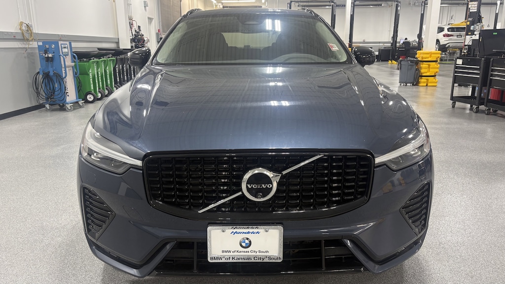 Used 2024 Volvo XC60 Plus Dark Theme SUV