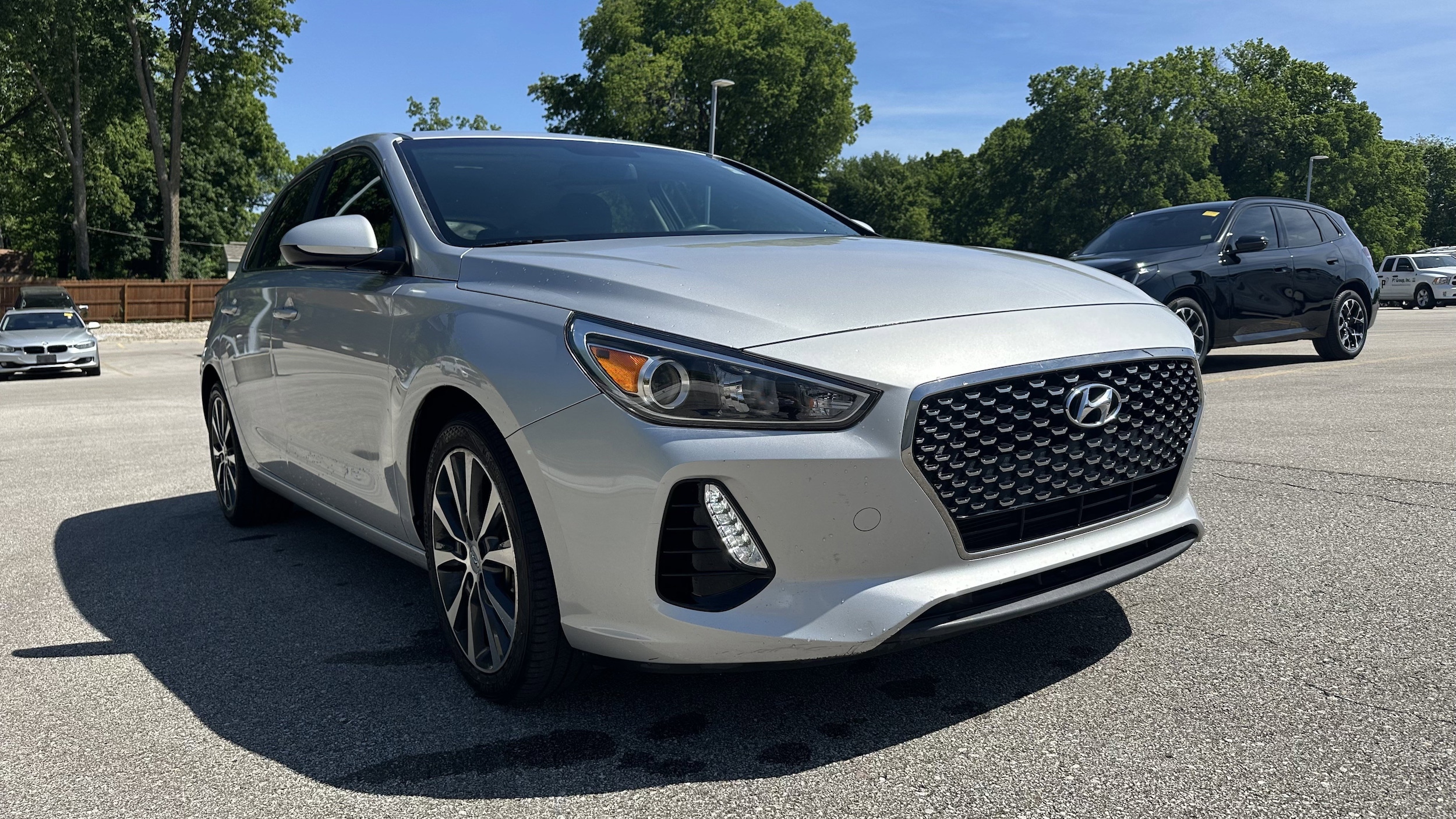Used 2018 Hyundai Elantra GT GT with VIN KMHH35LE3JU020716 for sale in Kansas City