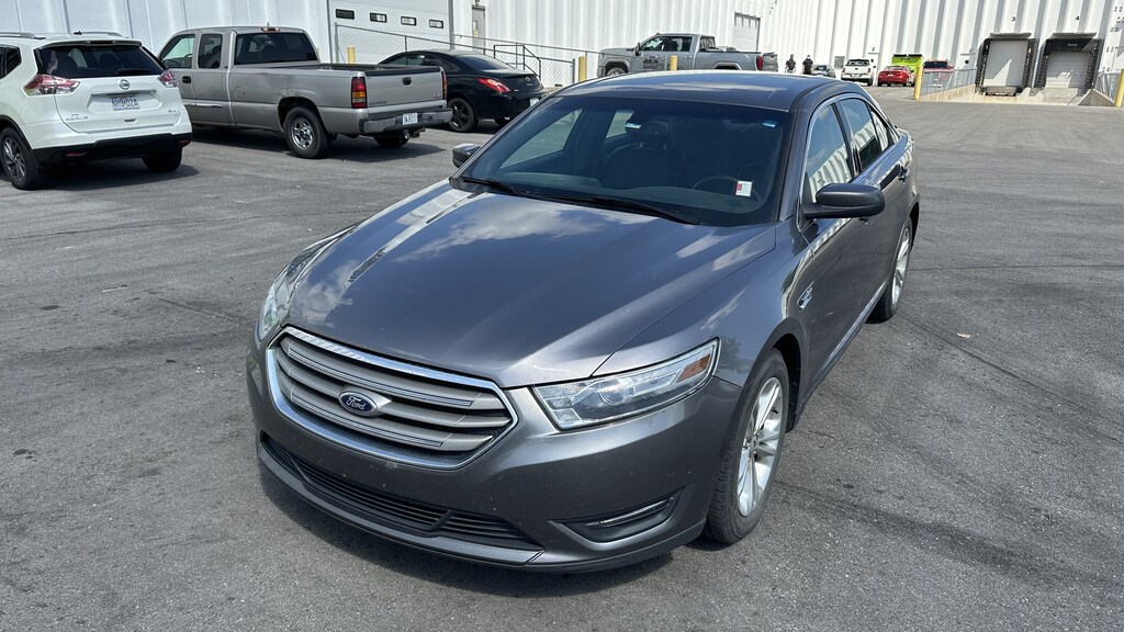 Used 2013 Ford Taurus SEL Sedan