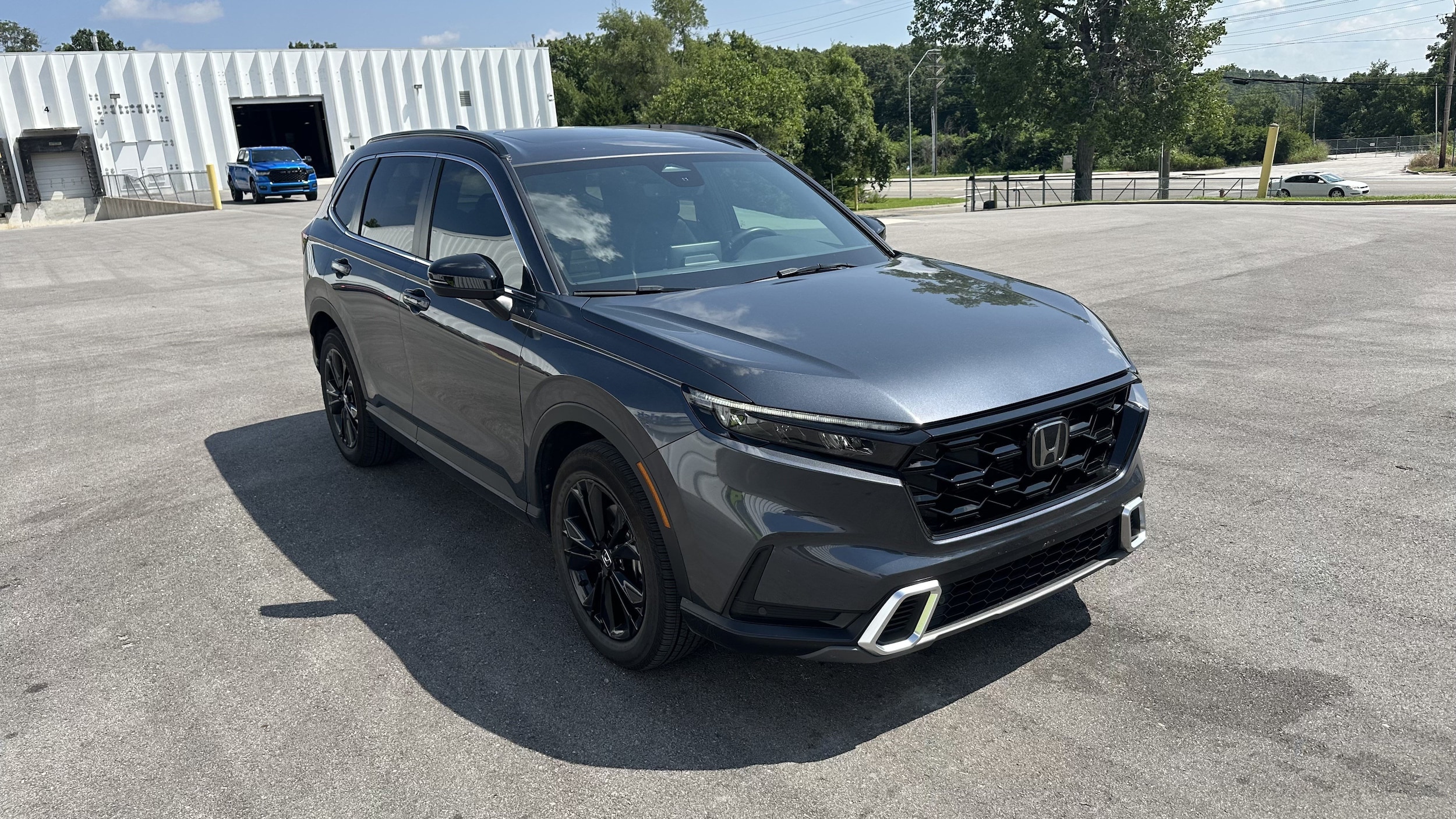 Used 2025 Honda CR-V Sport Touring with VIN 5J6RS6H97SL018997 for sale in Kansas City