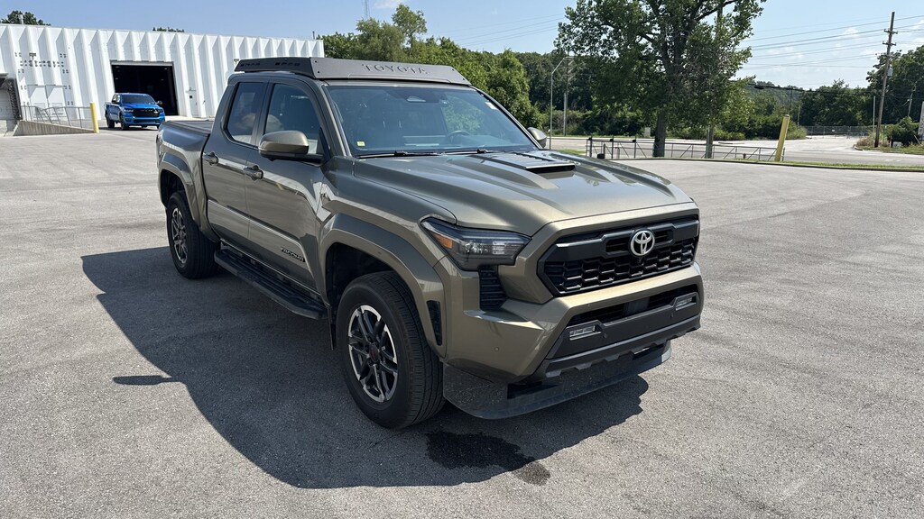 Used 2024 Toyota Tacoma 4WD TRD Sport Pickup
