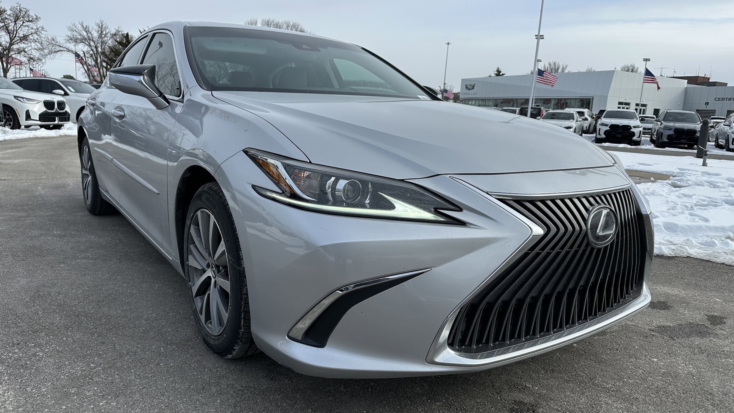 Used 2019 Lexus ES 350 with VIN 58ABZ1B13KU034007 for sale in Kansas City