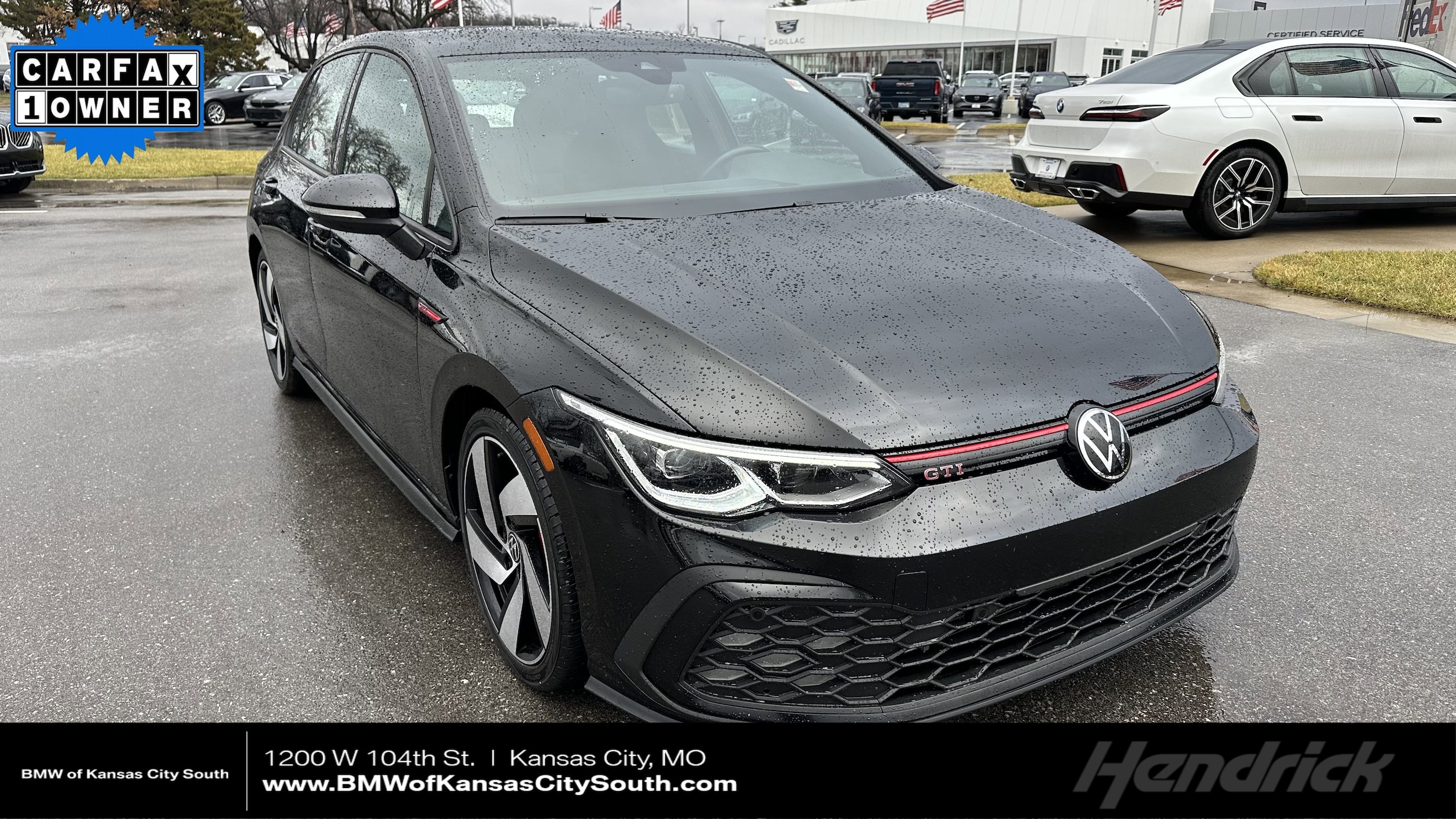 2024 Volkswagen Golf GTI Base's photo