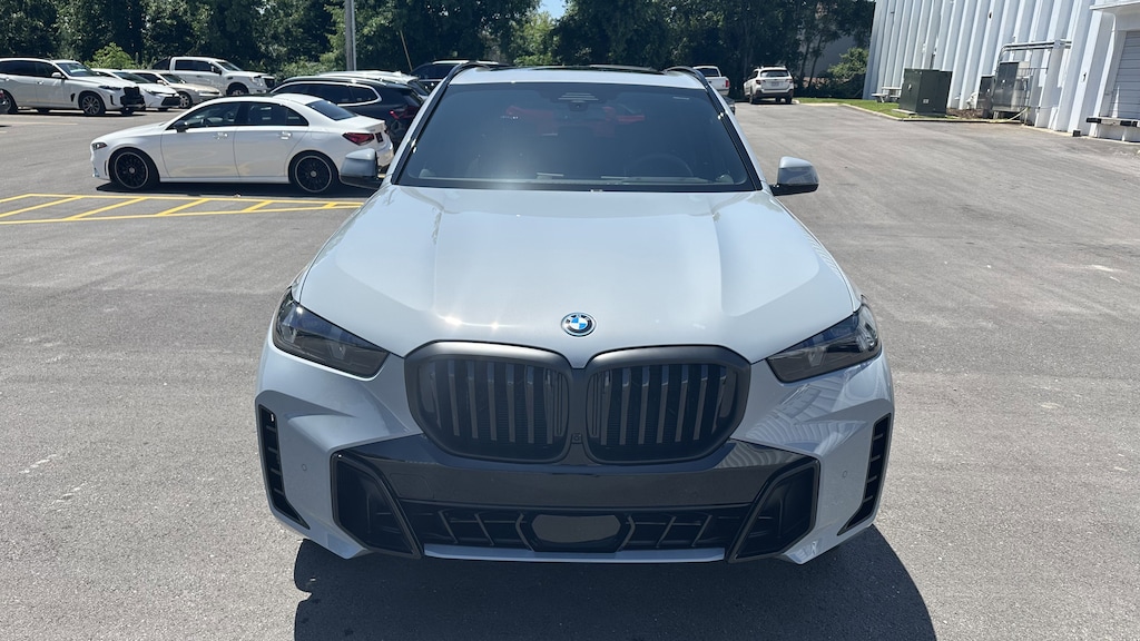 New 2026 BMW X5 xDrive50e SUV