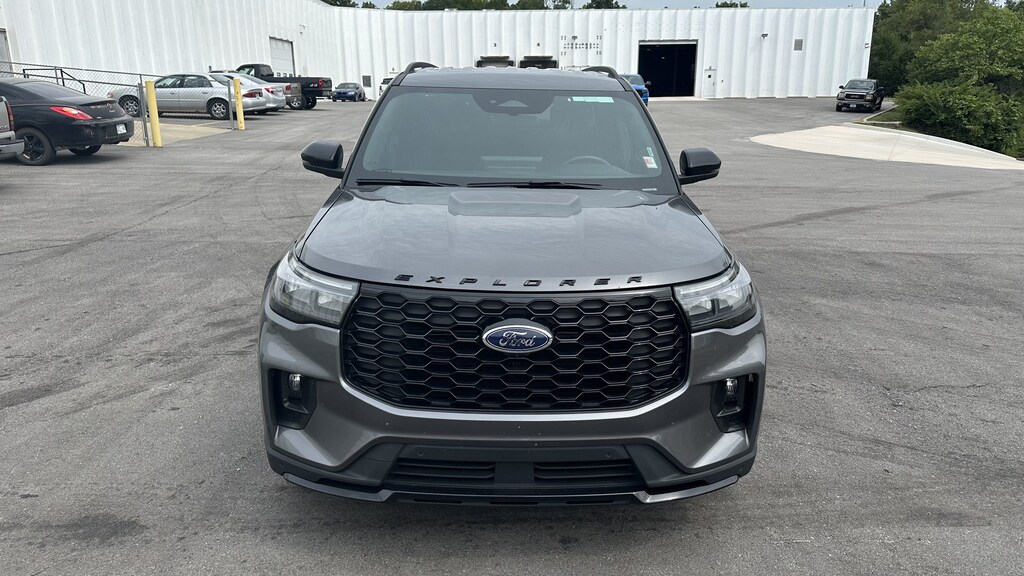 Used 2025 Ford Explorer ST-Line SUV