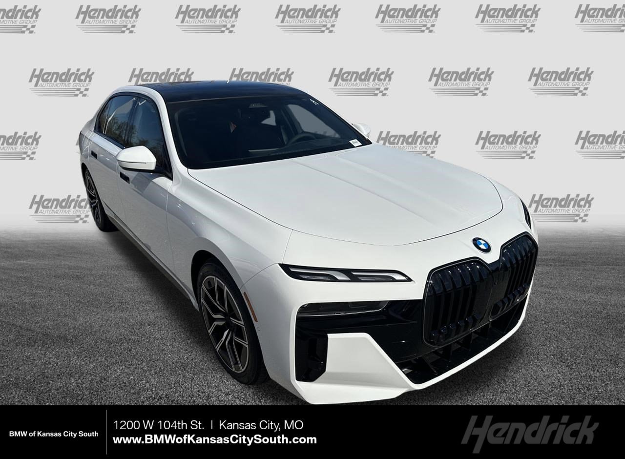 2026 BMW 7 Series 740i xDrive Sedan's photo