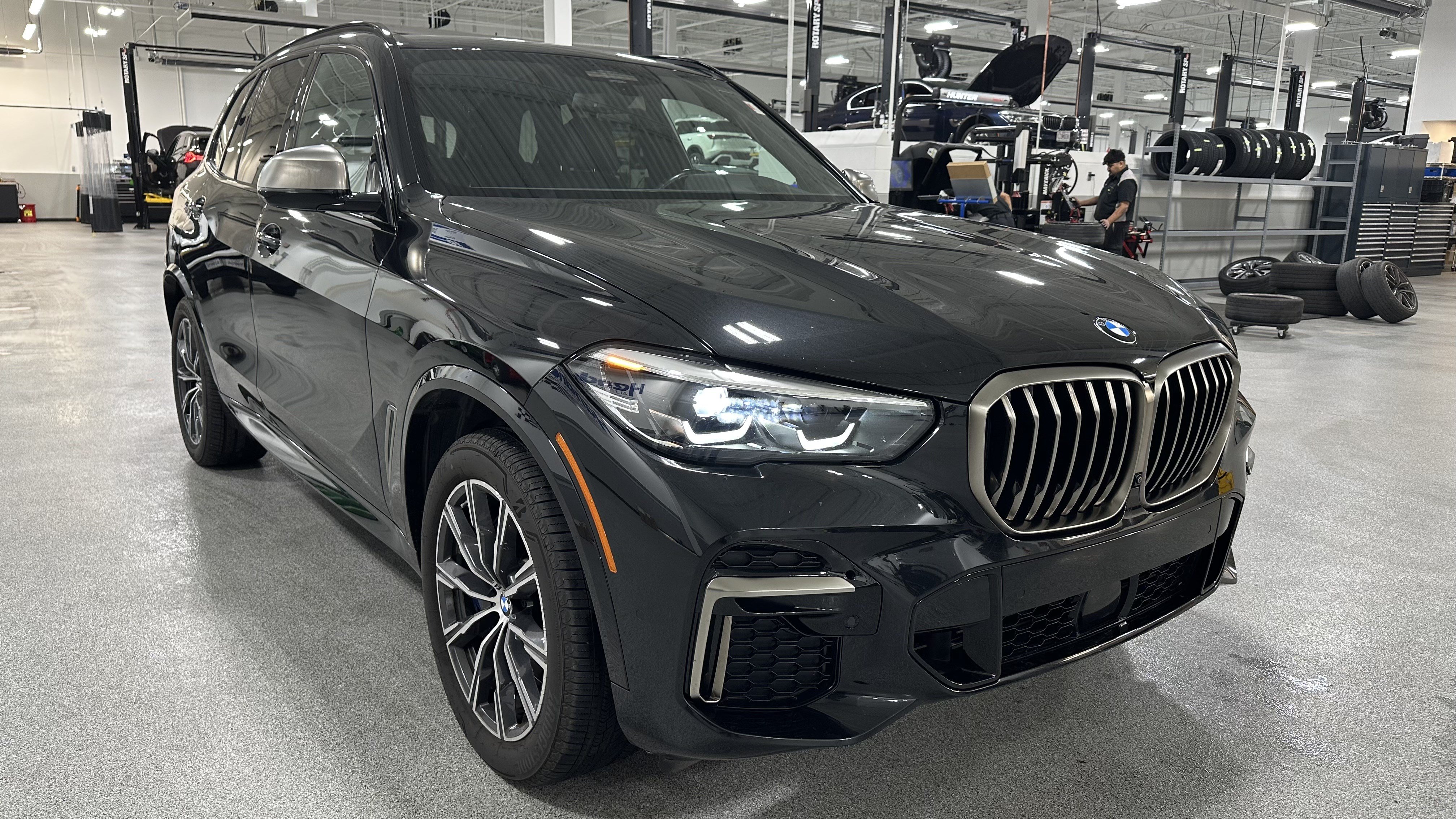 Used 2022 BMW X5 M50i with VIN 5UXJU4C03N9M30649 for sale in Kansas City