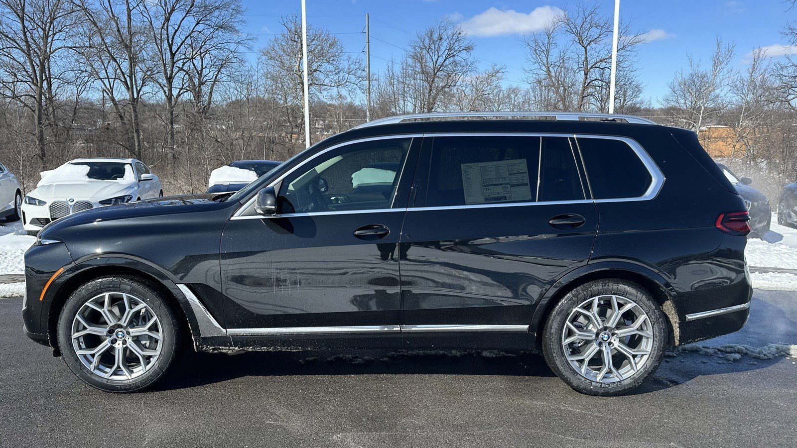2025 BMW X7 xDrive40i photo 4